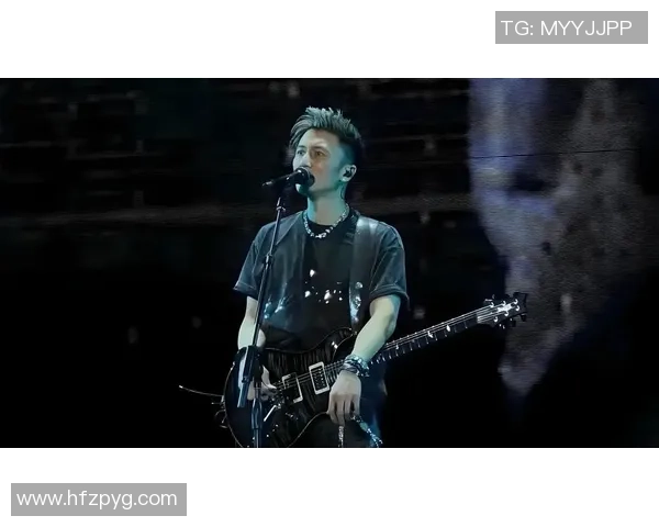 谢霆锋与足球明星的精彩合照分享,见证星光璀璨的瞬间与友谊的力量